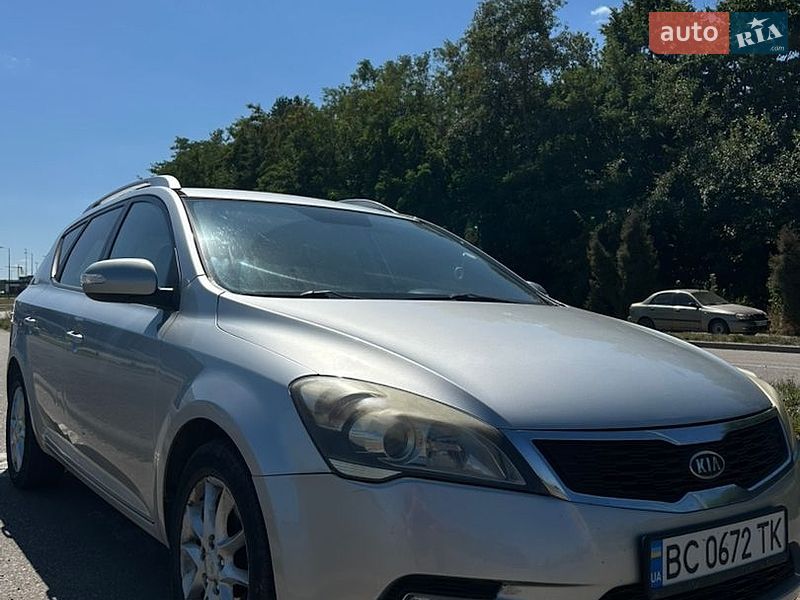 Универсал Kia Ceed 2011 в Львове