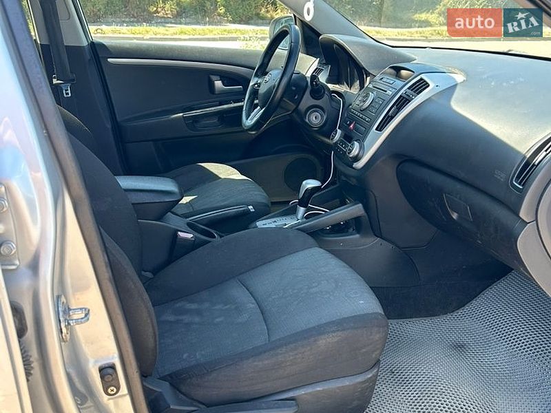 Универсал Kia Ceed 2011 в Львове