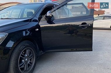 Универсал Kia Ceed 2008 в Киеве фото 11 Универсал Kia Ceed 2008 в Киеве