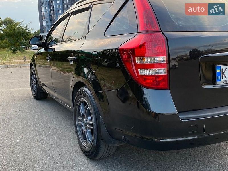 Универсал Kia Ceed 2008 в Киеве фото 17 Универсал Kia Ceed 2008 в Киеве