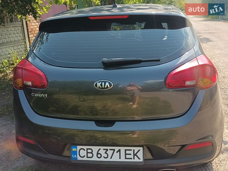 Хэтчбек Kia Ceed 2013 в Чернигове фото 7 Хэтчбек Kia Ceed 2013 в Чернигове