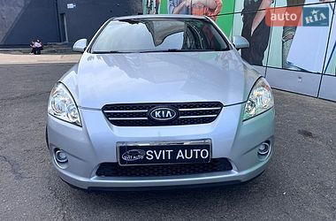 Хэтчбек Kia Ceed 2008 в Николаеве