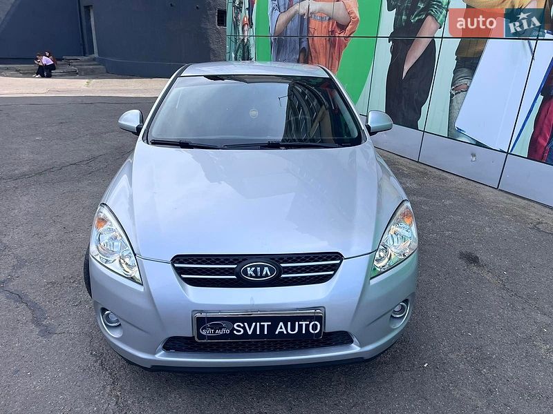 Хэтчбек Kia Ceed 2008 в Николаеве
