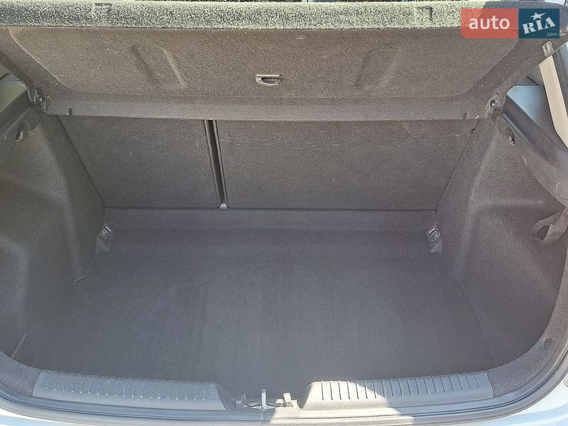 Хэтчбек Kia Ceed 2015 в Дубно
