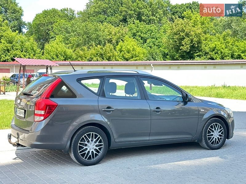 Универсал Kia Ceed 2009 в Черновцах