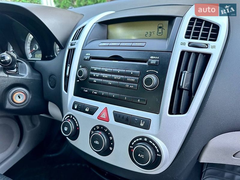 Хетчбек Kia Ceed 2007 в Полтаві