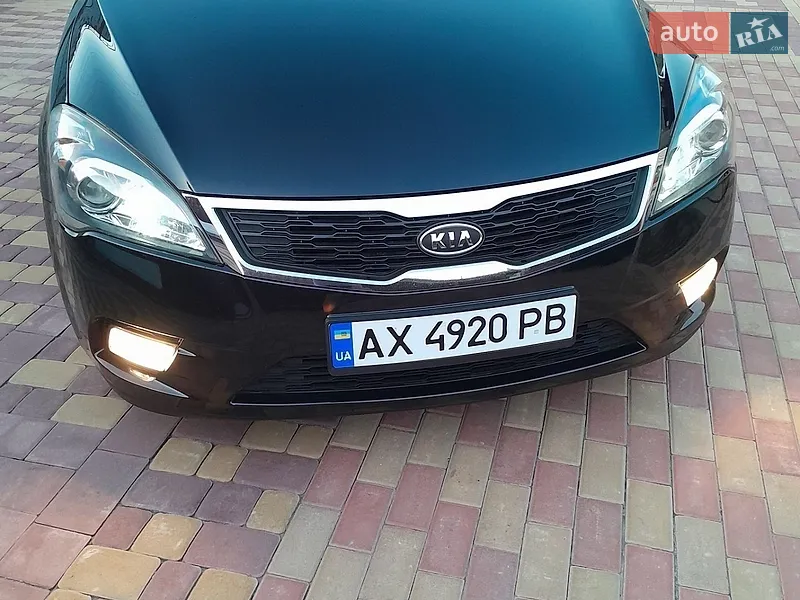 Kia Ceed 2011
