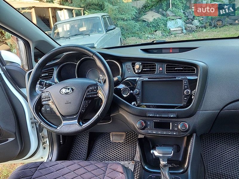 Универсал Kia Ceed 2013 в Харькове