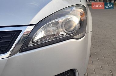 Универсал Kia Ceed 2010 в Белой Церкви