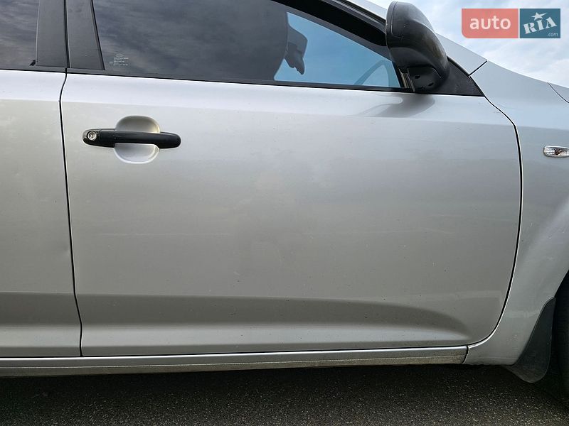 Хетчбек Kia Ceed 2007 в Києві фото 9 Хетчбек Kia Ceed 2007 в Києві