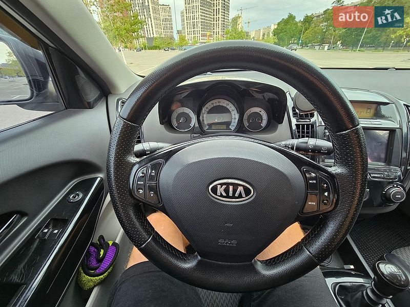Хетчбек Kia Ceed 2007 в Києві фото 38 Хетчбек Kia Ceed 2007 в Києві