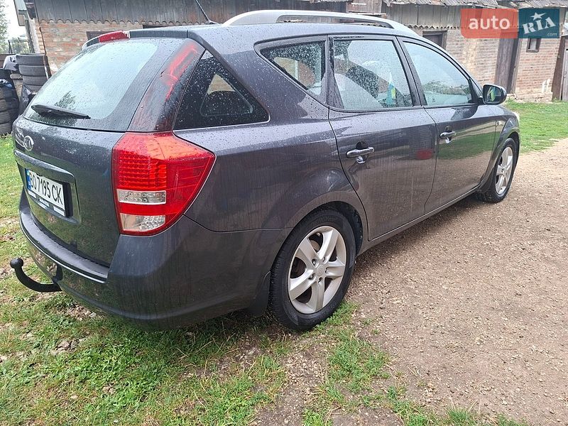 Универсал Kia Ceed 2012 в Тернополе