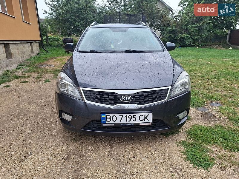 Универсал Kia Ceed 2012 в Тернополе