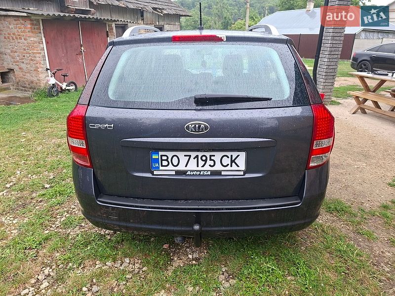 Универсал Kia Ceed 2012 в Тернополе