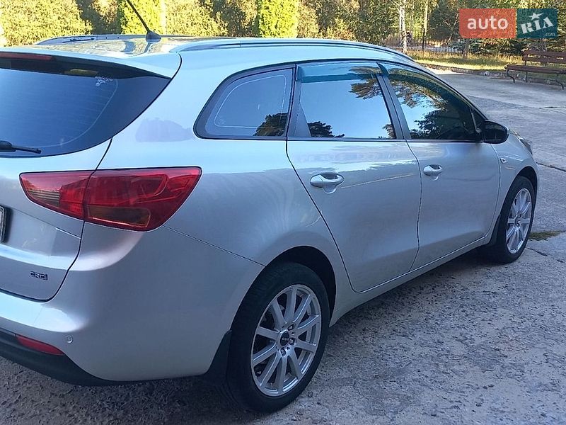 Универсал Kia Ceed 2013 в Нетешине