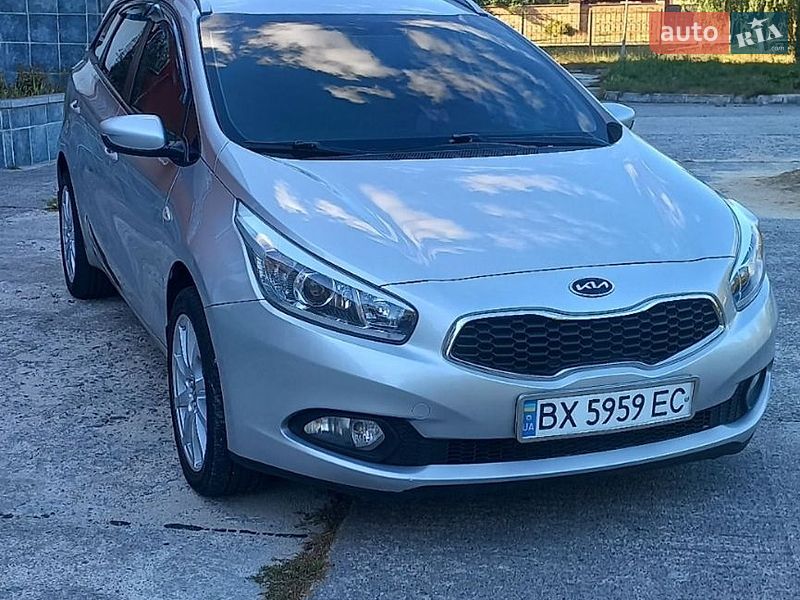 Универсал Kia Ceed 2013 в Нетешине