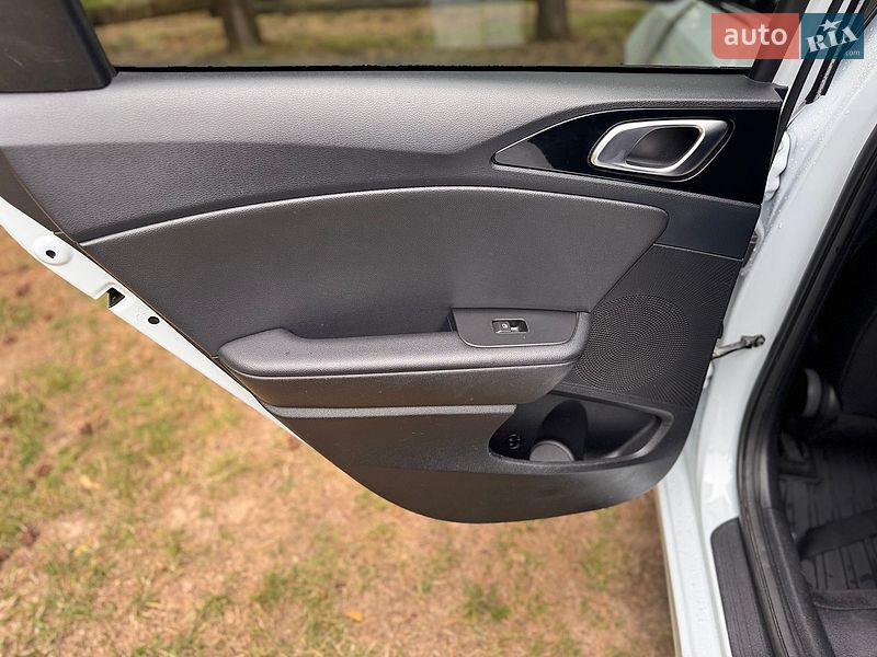 Универсал Kia Ceed 2019 в Львове