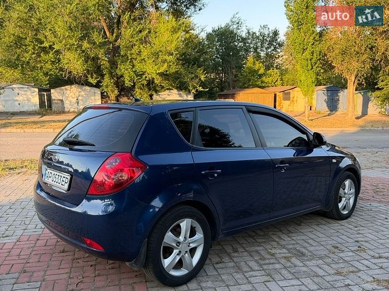 Хетчбек Kia Ceed 2008 в Запоріжжі