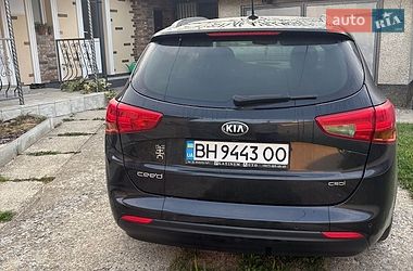 Универсал Kia Ceed 2013 в Ужгороде