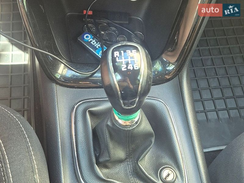 Хэтчбек Kia Ceed 2013 в Обухове