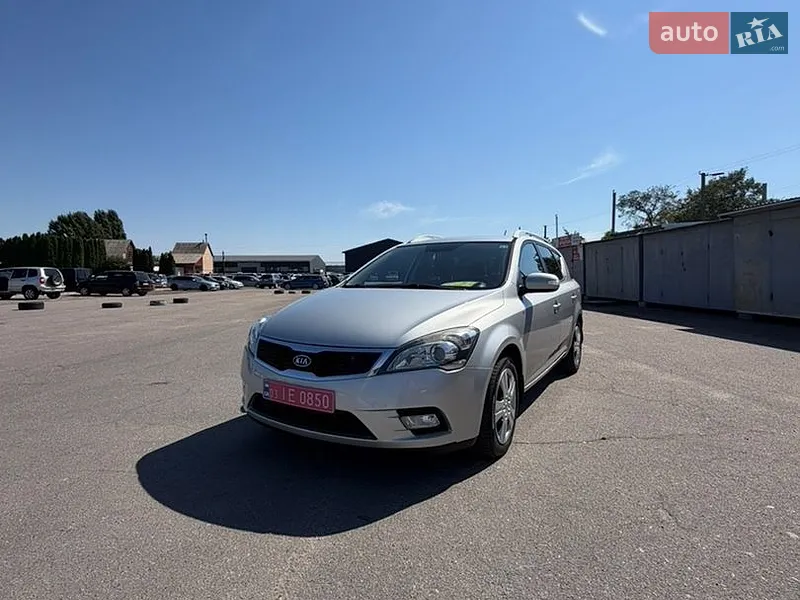 Kia Ceed 2012