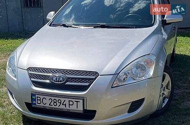 Хэтчбек Kia Ceed 2008 в Яворове