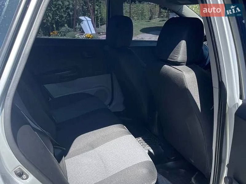 Хэтчбек Kia Ceed 2008 в Яворове