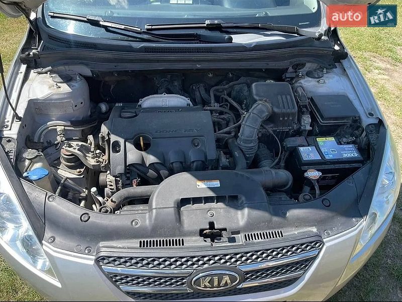 Хэтчбек Kia Ceed 2008 в Яворове