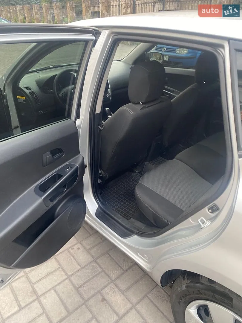 2010 Kia Cee'd - мініатюра 10