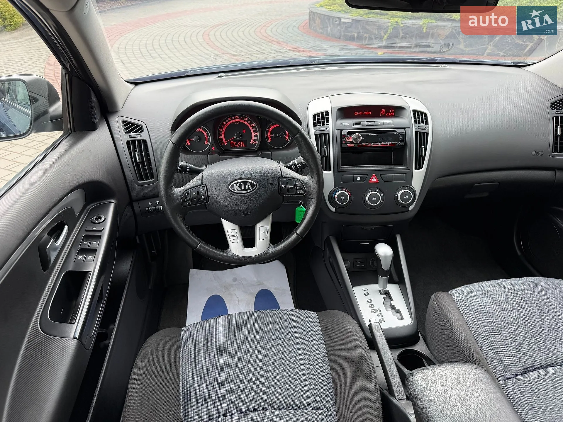2010 Kia Cee'd - мініатюра 17