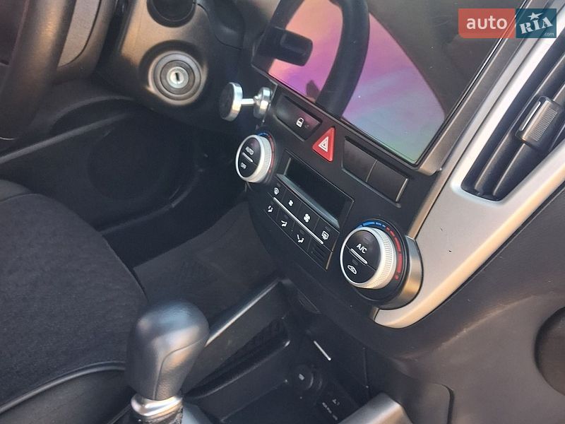 Хэтчбек Kia Ceed 2012 в Черновцах