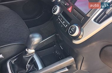 Хэтчбек Kia Ceed 2012 в Черновцах
