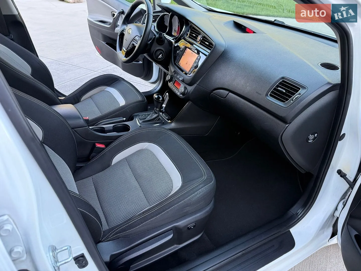 2016 Kia Cee'd - мініатюра 29
