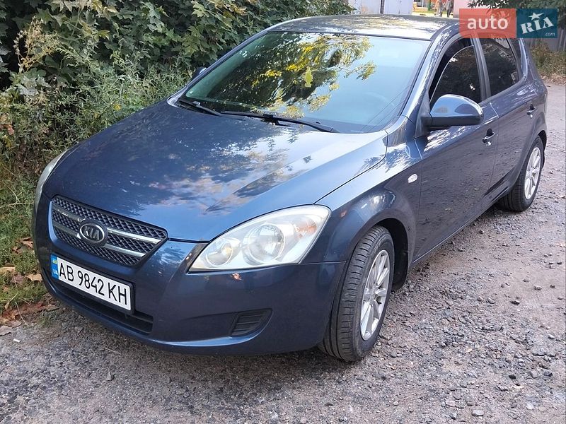 Хэтчбек Kia Ceed 2008 в Виннице