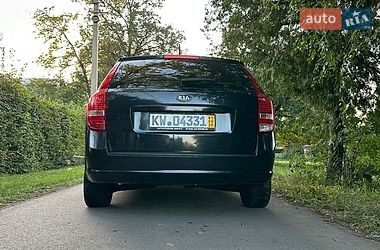 Хетчбек Kia Ceed 2010 в Івано-Франківську фото 2 Хетчбек Kia Ceed 2010 в Івано-Франківську