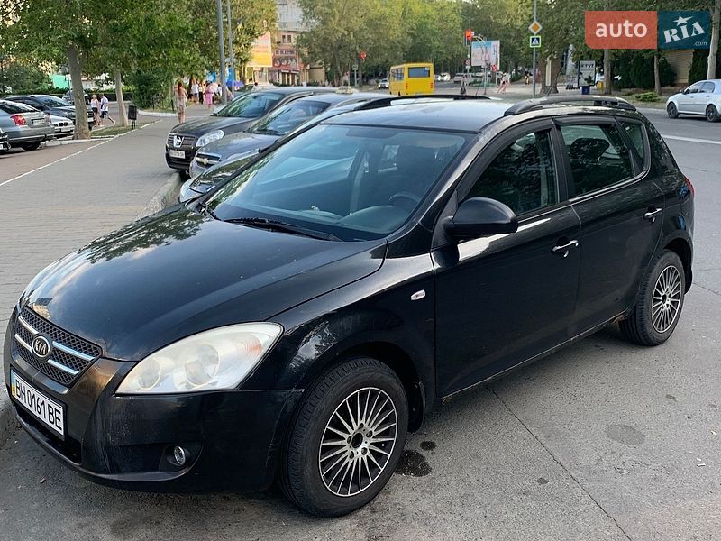 Хетчбек Kia Ceed 2008 в Чорноморську фото 3 Хетчбек Kia Ceed 2008 в Чорноморську