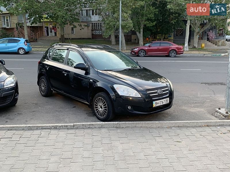 Хетчбек Kia Ceed 2008 в Чорноморську фото Хетчбек Kia Ceed 2008 в Чорноморську