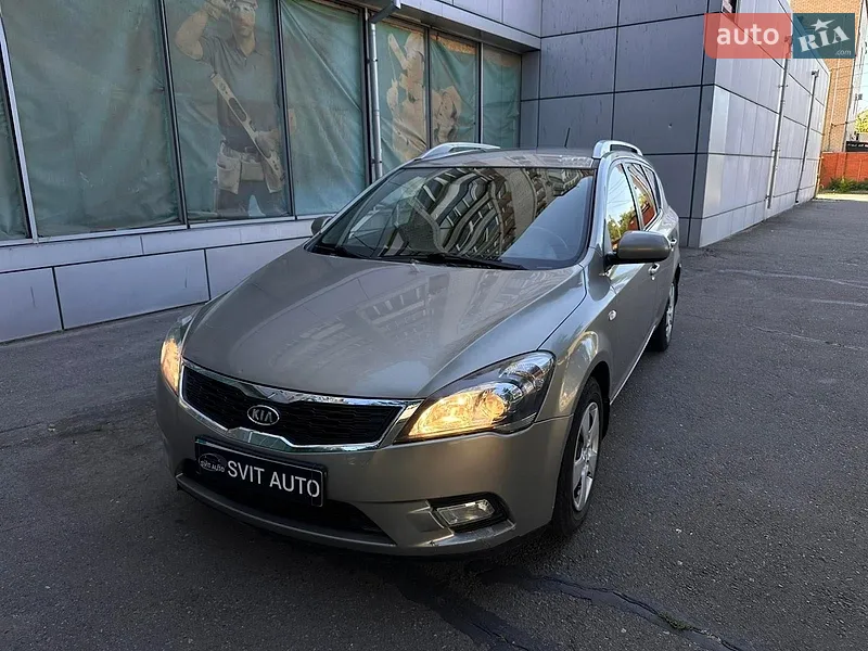 Kia Ceed 2012