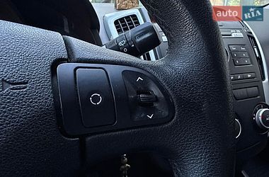 Універсал Kia Ceed 2012 в Миколаєві