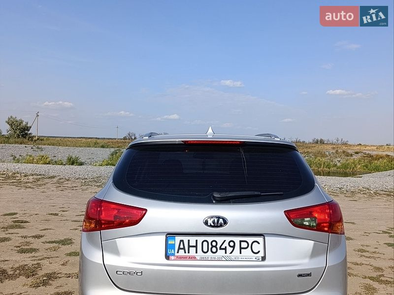 Універсал Kia Ceed 2013 в Павлограді