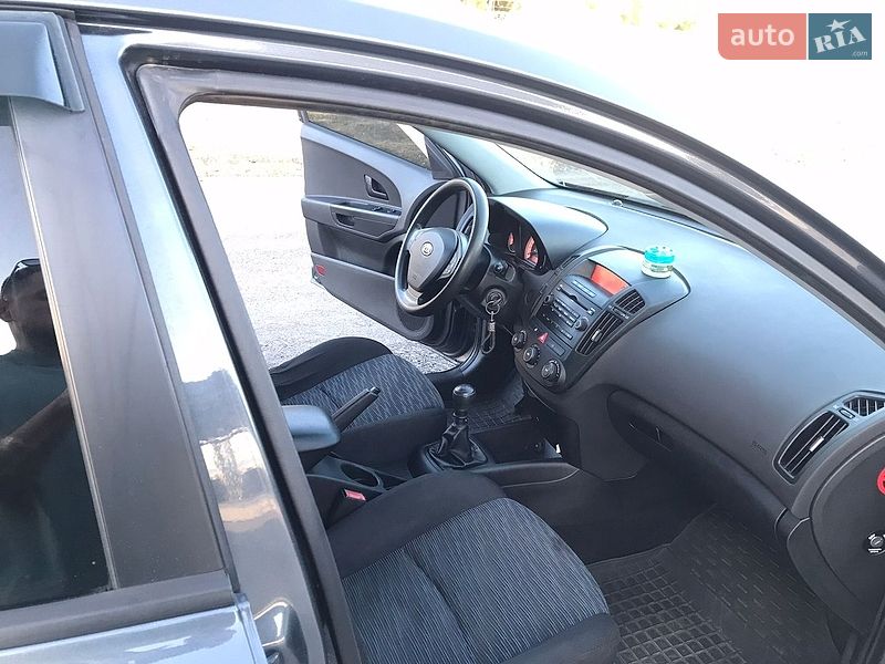 Універсал Kia Ceed 2007 в Чернігові