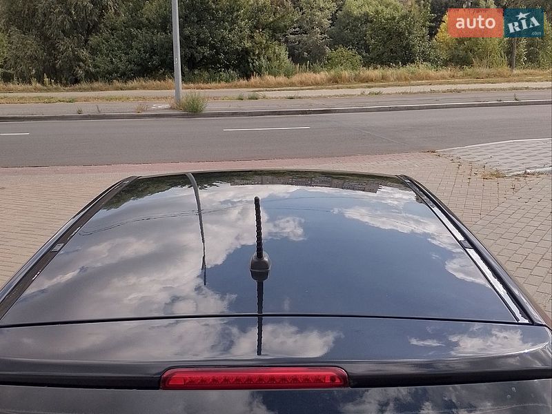 Хэтчбек Kia Ceed 2011 в Киеве