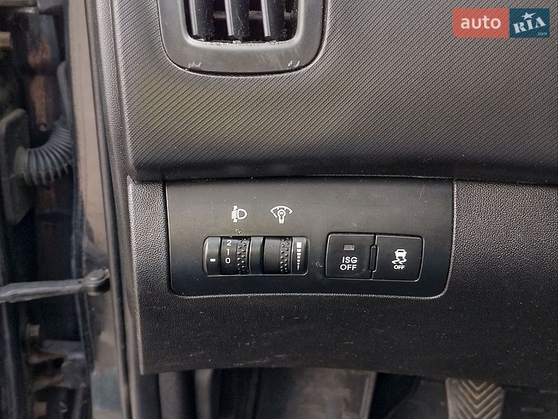 Хэтчбек Kia Ceed 2011 в Киеве