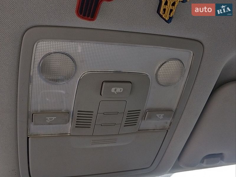 Хэтчбек Kia Ceed 2011 в Киеве