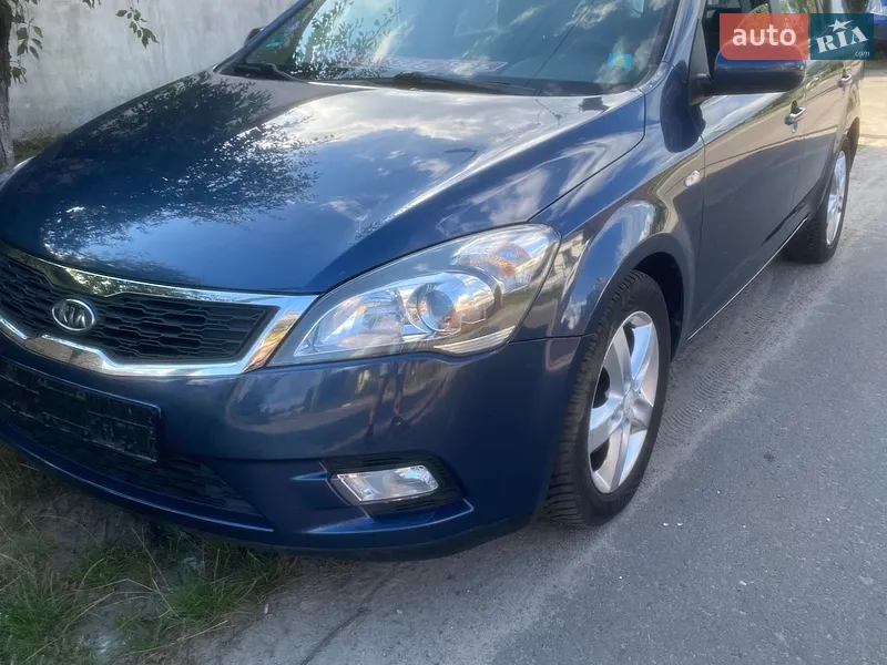 Kia Ceed 2011