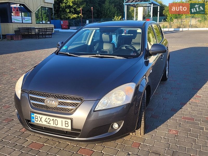 Хетчбек Kia Ceed 2008 в Хмельницькому фото Хетчбек Kia Ceed 2008 в Хмельницькому