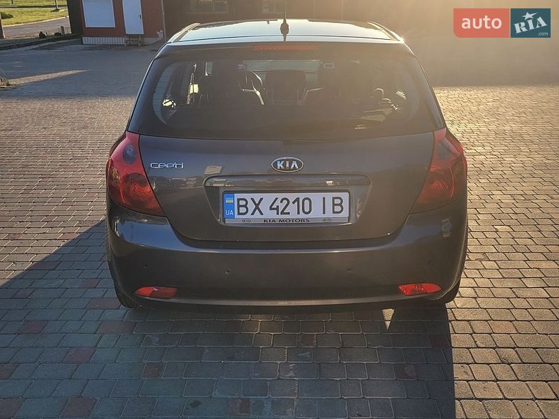 Хетчбек Kia Ceed 2008 в Хмельницькому фото 5 Хетчбек Kia Ceed 2008 в Хмельницькому