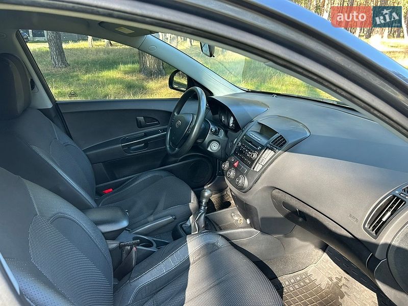 Универсал Kia Ceed 2007 в Чернигове фото 8 Универсал Kia Ceed 2007 в Чернигове