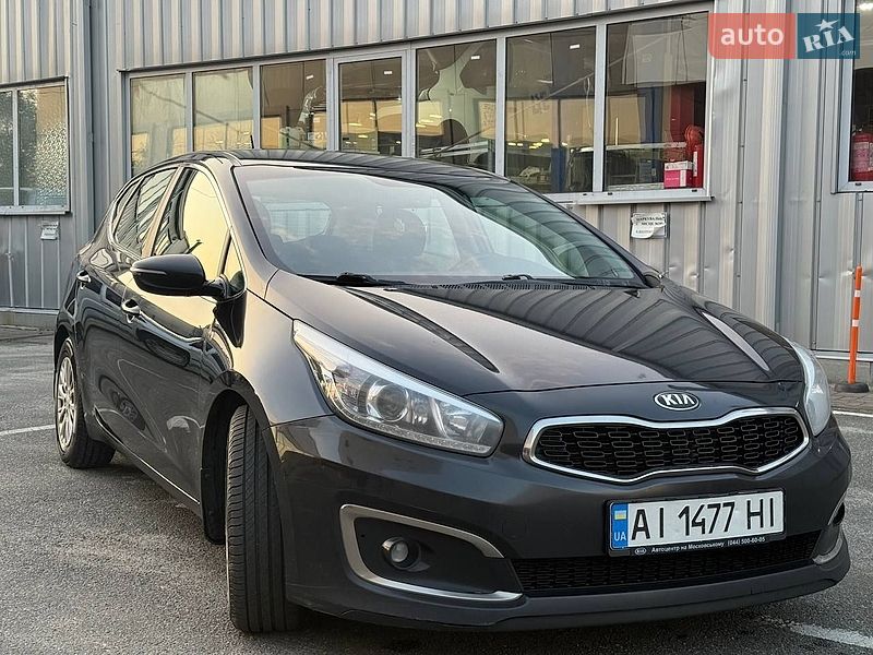Хэтчбек Kia Ceed 2016 в Киеве