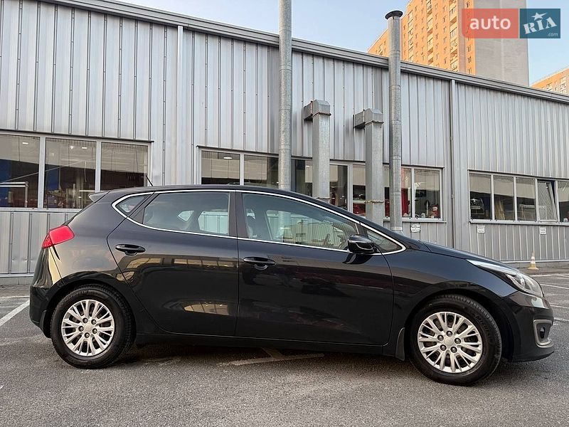 Хетчбек Kia Ceed 2016 в Києві фото 3 Хетчбек Kia Ceed 2016 в Києві